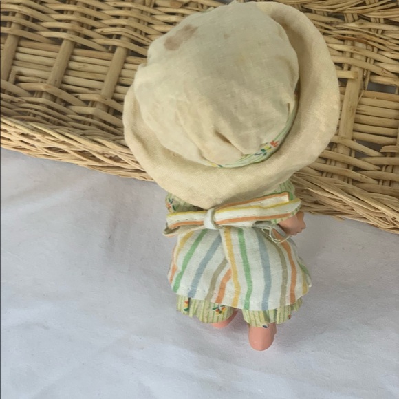 Vintage 1975 KTC ~ Holly Hobbie Friend Amy 6" Knickerbocker Doll w/Sun hat - Picture 2 of 4